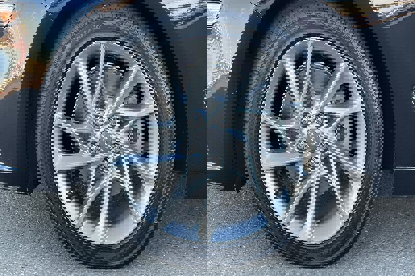 Used 2022 Genesis G70 2.0T image 31