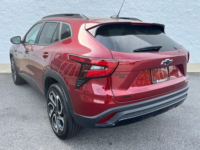 Used 2025 Chevrolet Trax RS w/ Driver Confidence Package image 6