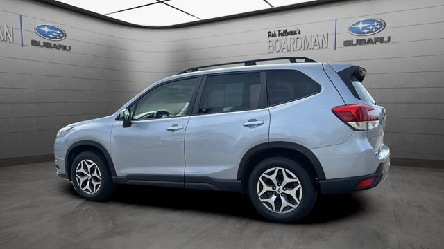 Used 2023 Subaru Forester Premium AWD/4WD image 8