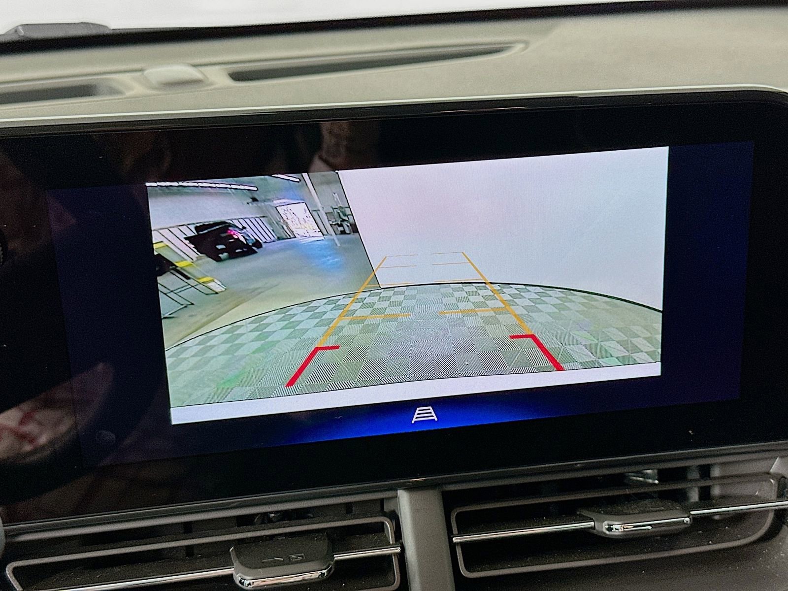 Used 2024 Chevrolet Trax ACTIV w/ Driver Confidence Package image 14