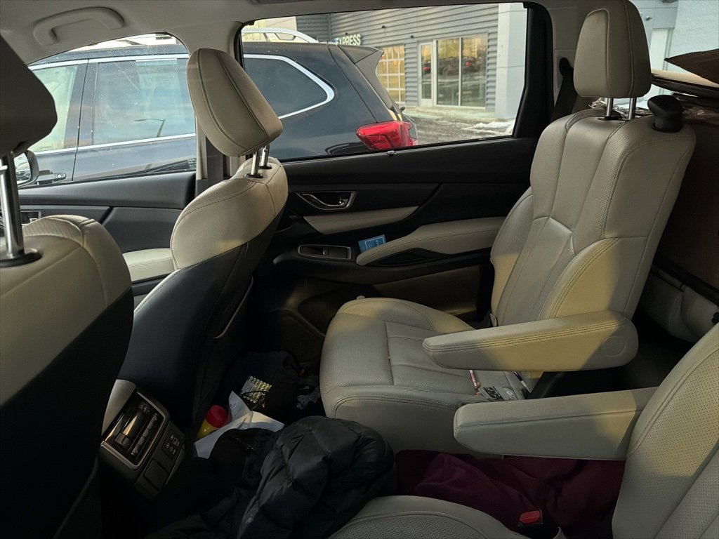 Used 2023 Subaru Ascent Limited image 7
