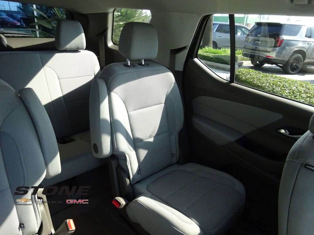 Used 2019 Chevrolet Traverse LT image 17