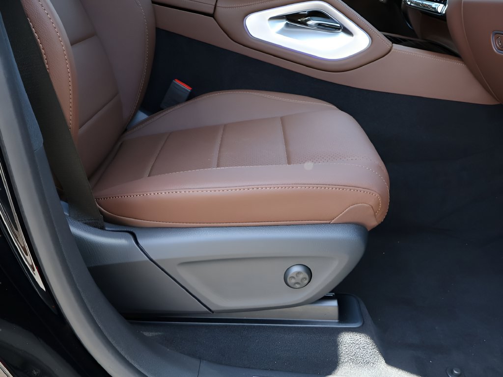 New 2026 Mercedes-Benz GLE 450 4MATIC image 10