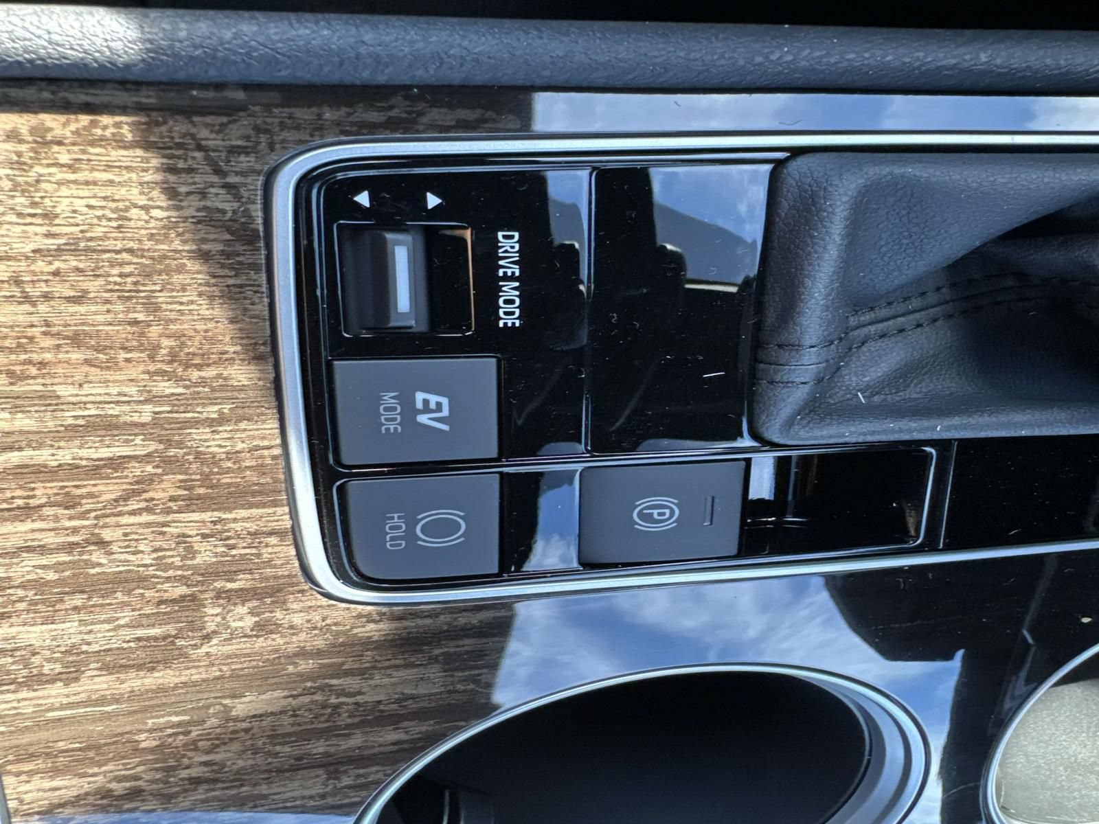 New 2026 Toyota Sienna Platinum AWD/4WD image 20