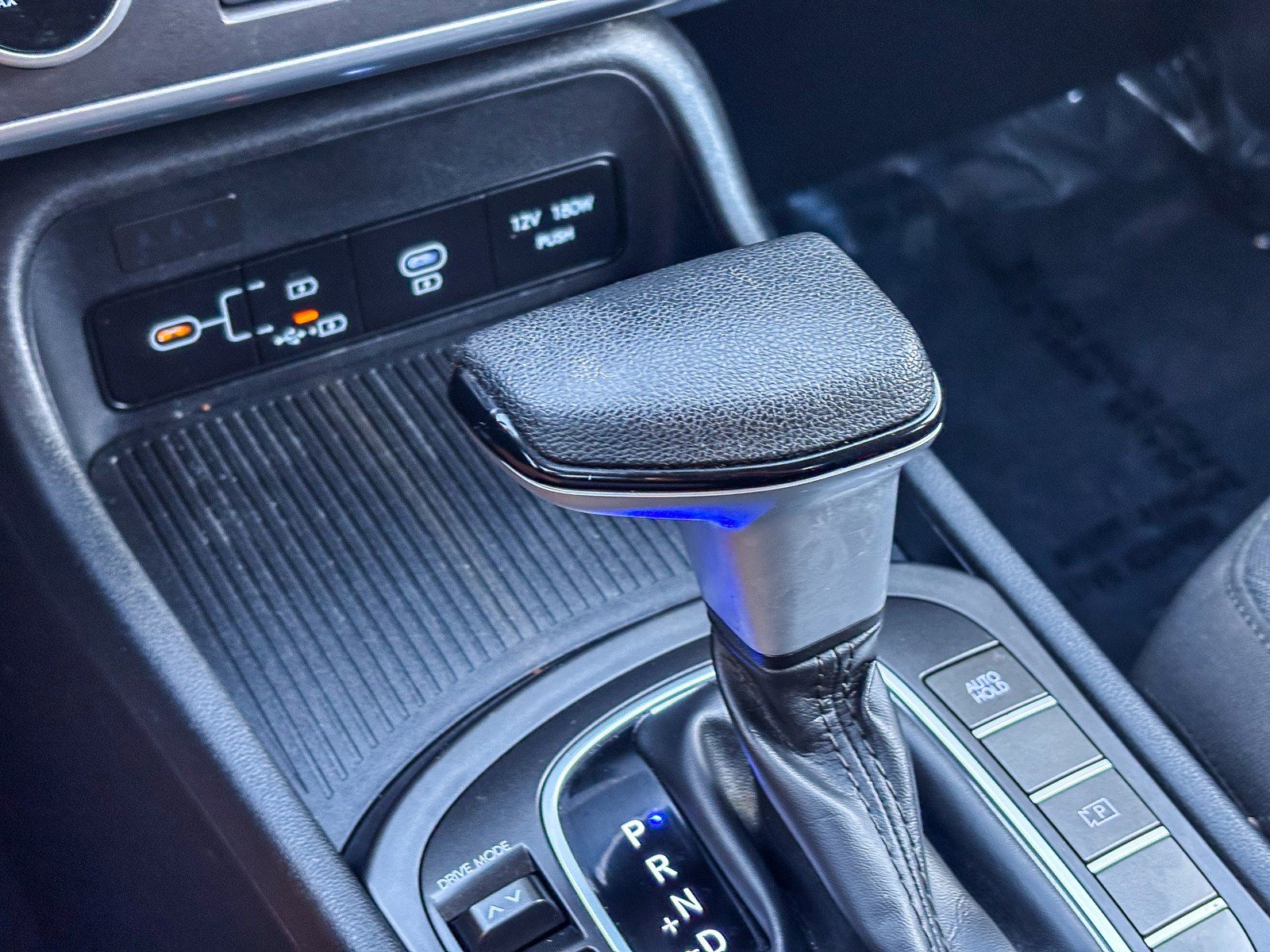 Used 2024 Hyundai Kona SE image 26