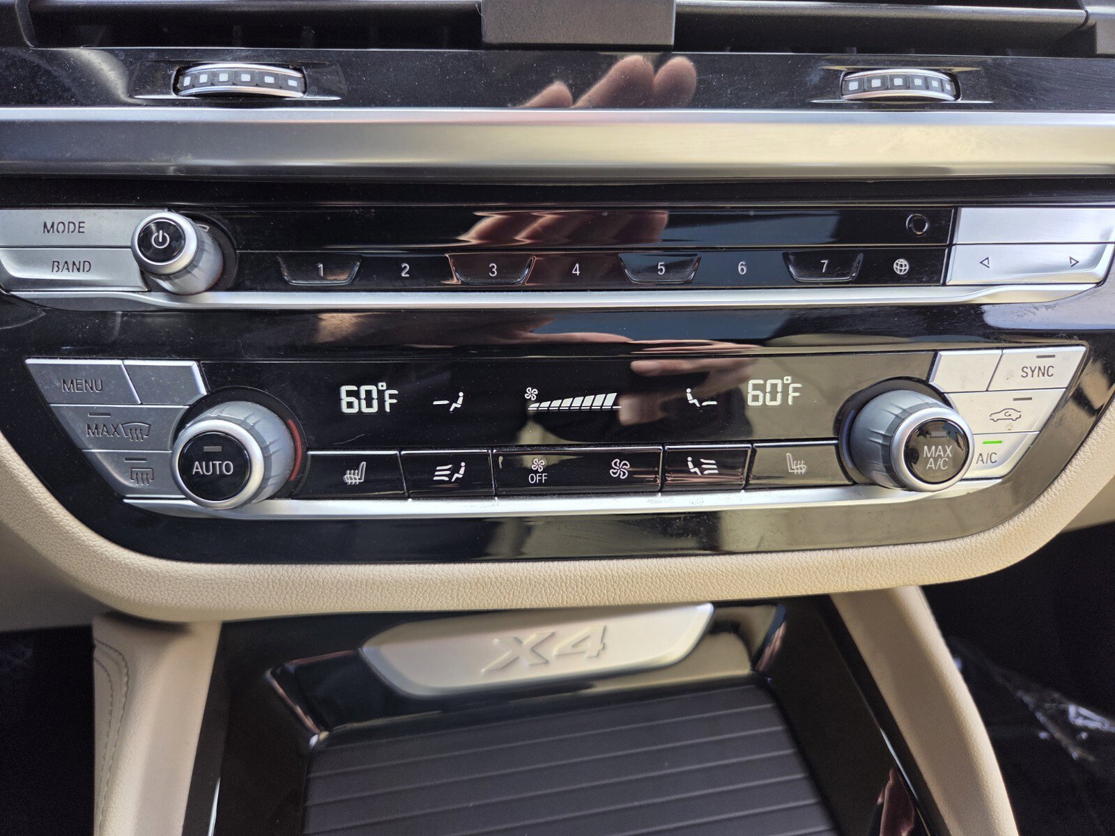 Used 2020 BMW X4 xDrive30i w/ Convenience Package image 25