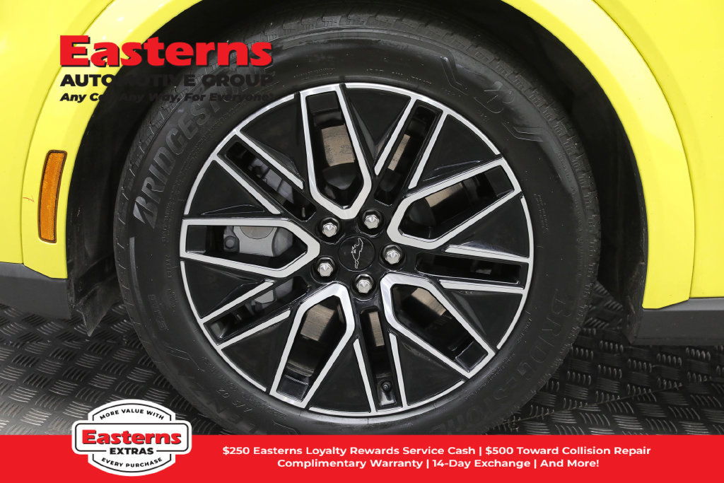 Used 2025 Ford Mustang Mach-E Premium AWD/4WD image 35