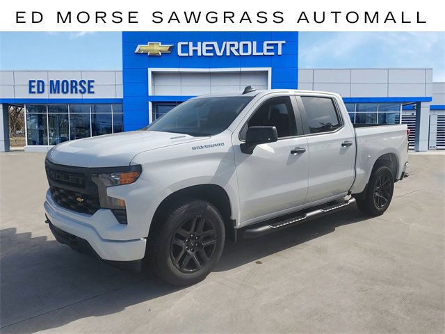 New 2025 Chevrolet Silverado 1500 Custom