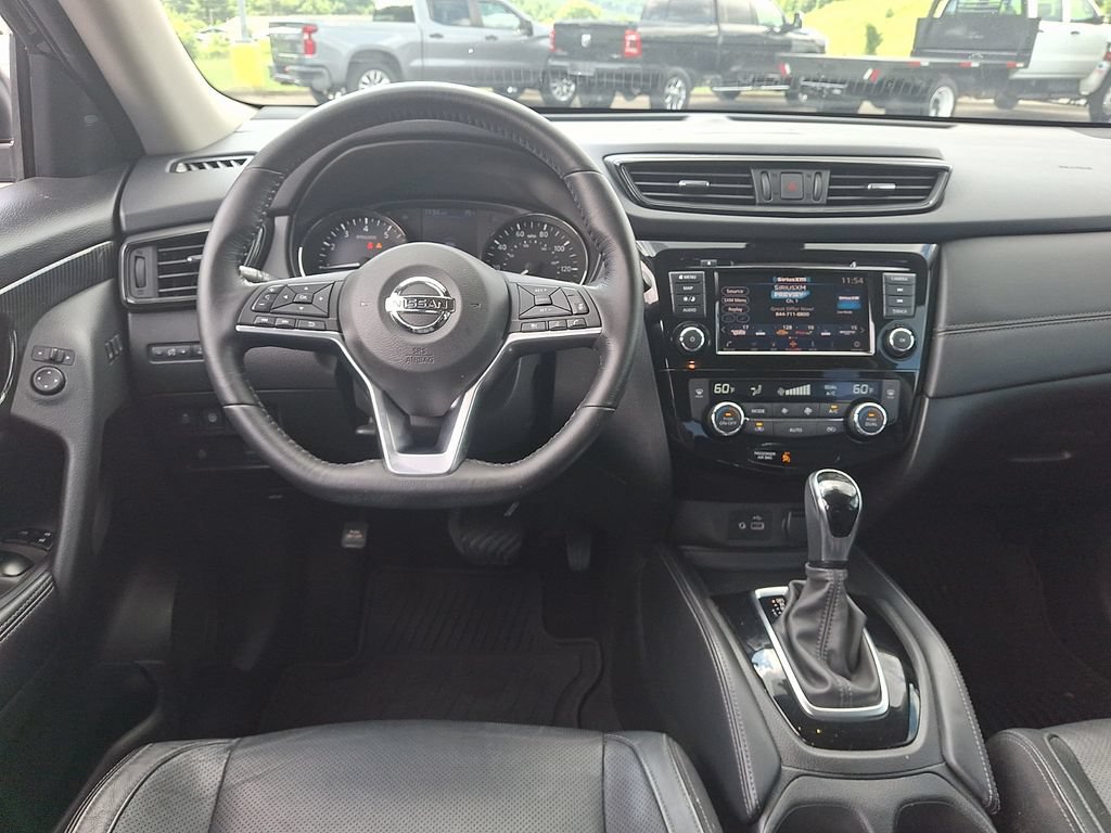 Used 2018 Nissan Rogue SL FWD image 11
