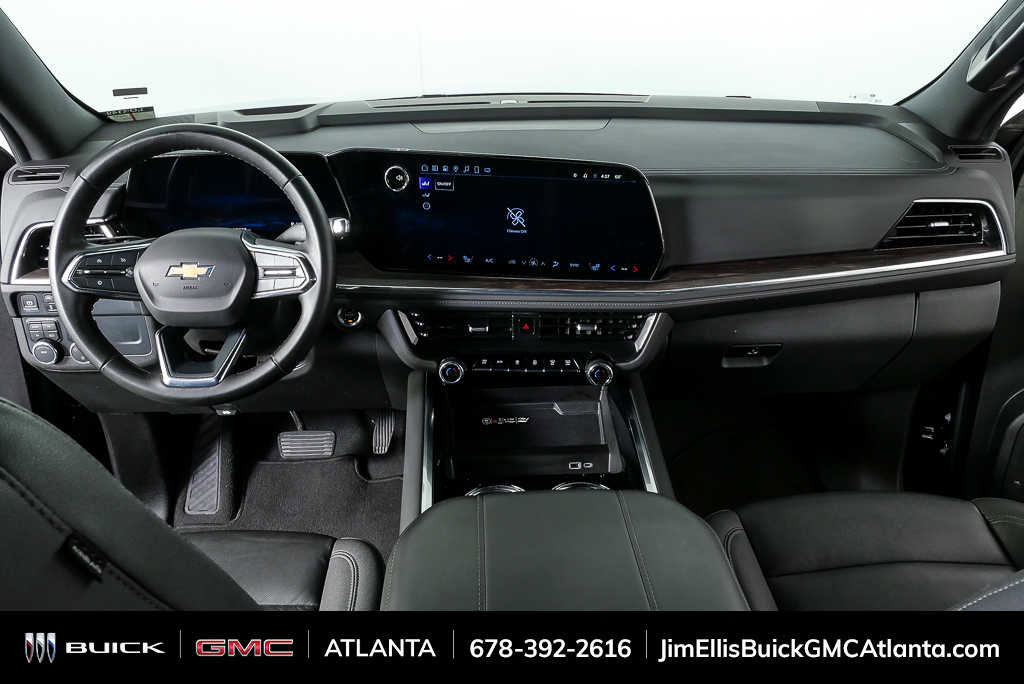 Used 2025 Chevrolet Tahoe LT image 18