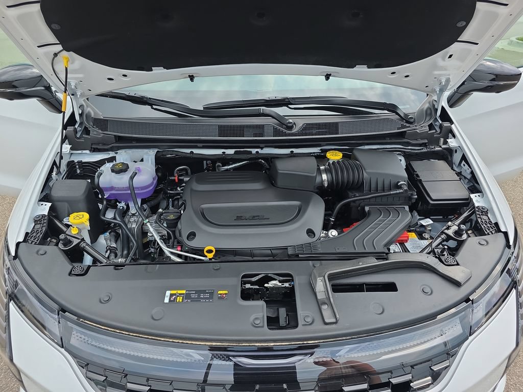 New 2027 Chrysler Pacifica Select AWD/4WD image 33