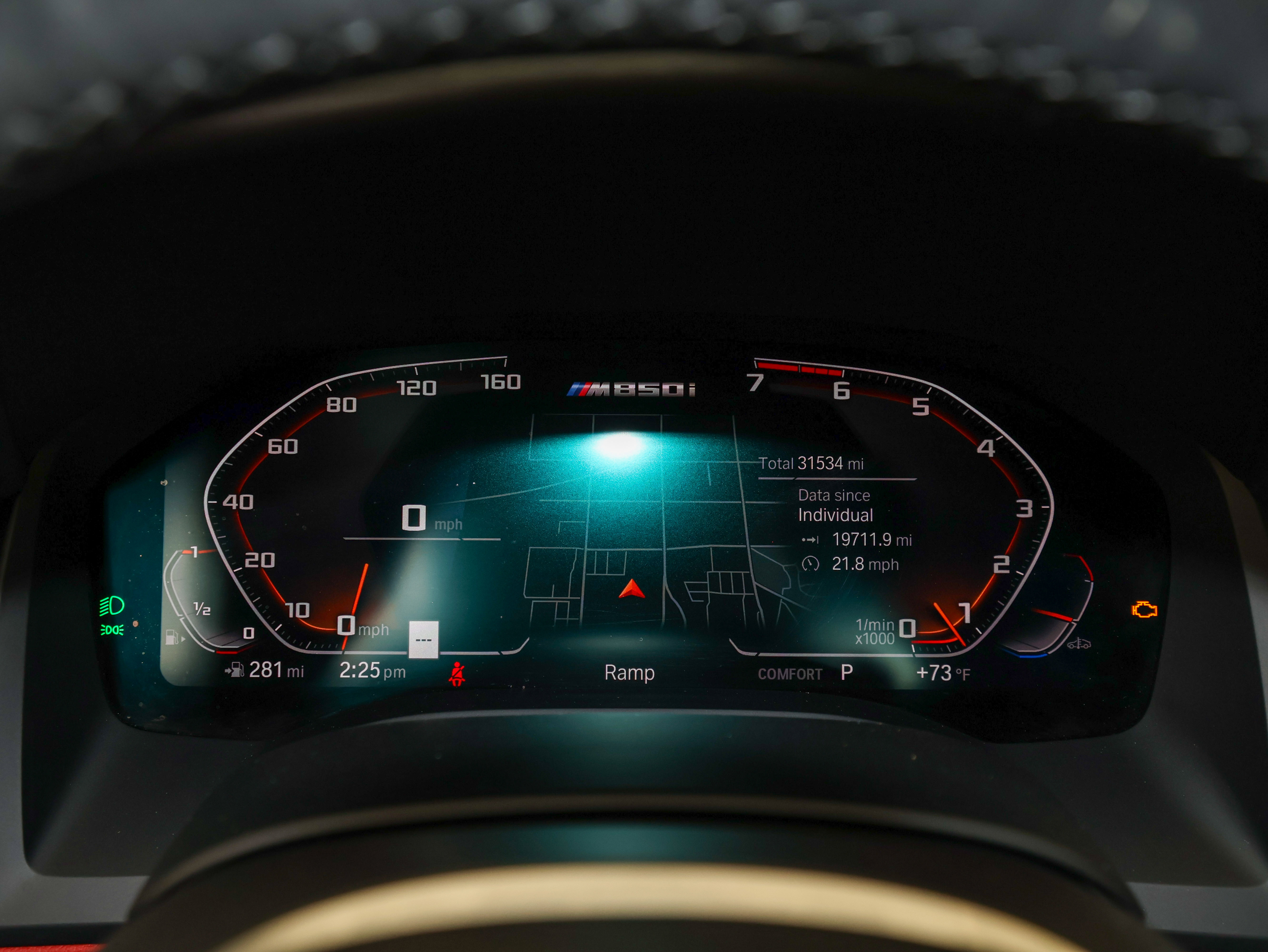 Used 2021 BMW M850i xDrive Convertible w/ Driving Assistance Package image 31