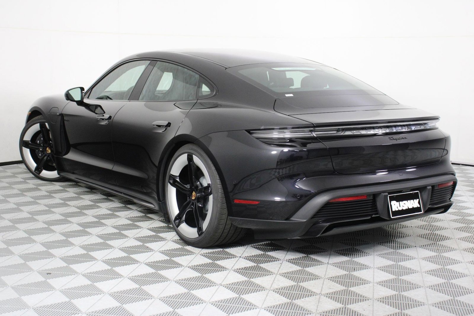New 2026 Porsche Taycan RWD image 3