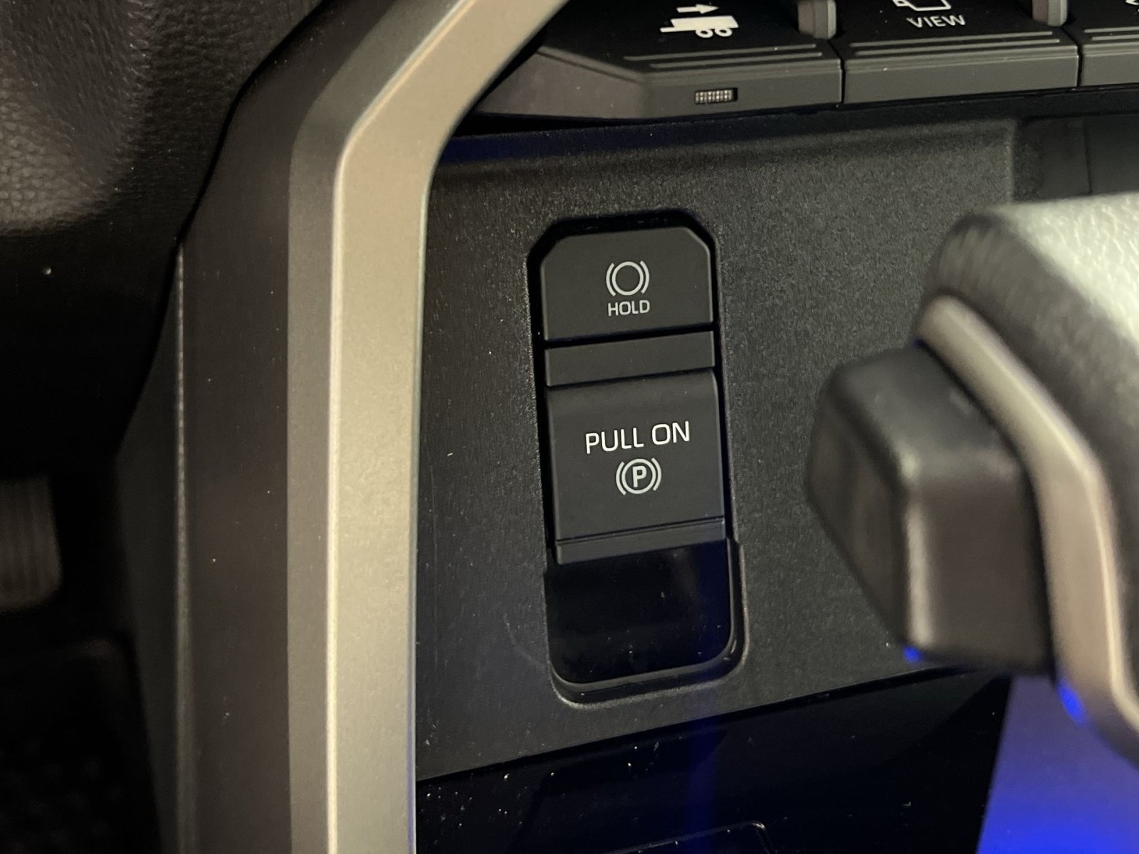 Used 2023 Toyota Tundra Limited AWD/4WD image 33