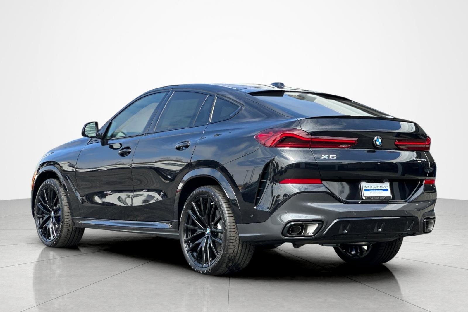New 2027 BMW X6 xDrive40i w/ Climate Comfort Package AWD/4WD image 3