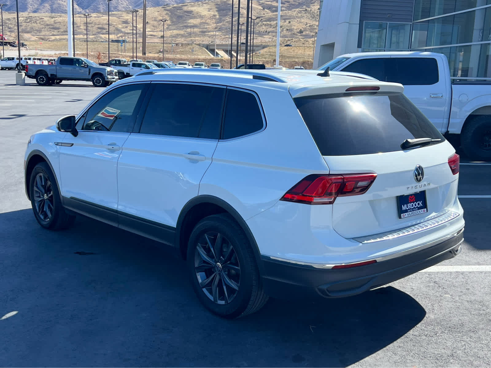 Used 2022 Volkswagen Tiguan SE image 11