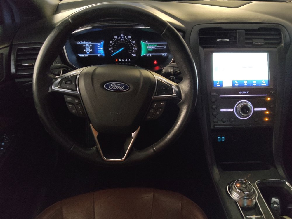 Used 2020 Ford Fusion Titanium FWD image 22