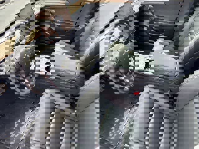 Used 2022 Tesla Model 3 Long Range image 9