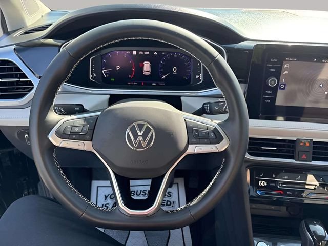 Used 2026 Volkswagen Taos SEL AWD/4WD image 14
