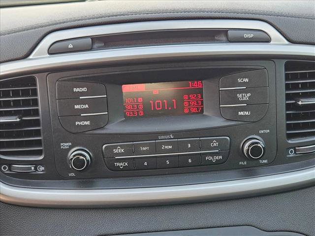 Used 2016 Kia Sorento L FWD image 13