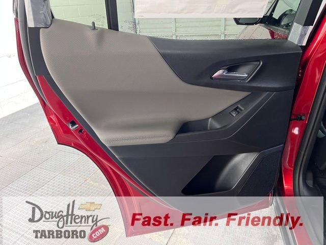 New 2026 Chevrolet Equinox LT w/ Convenience Package II image 35