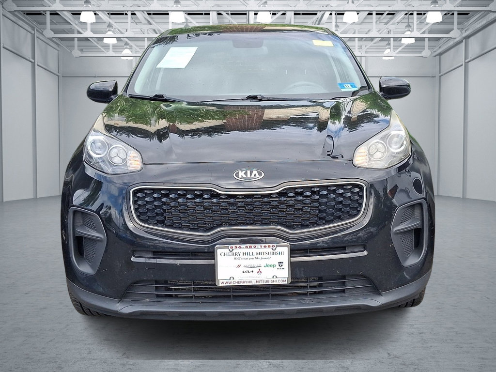 Used 2019 Kia Sportage LX FWD image 2