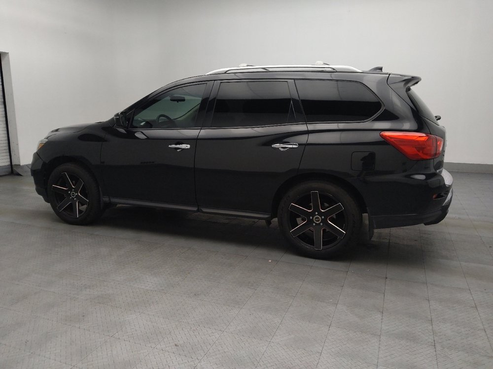 Used 2020 Nissan Pathfinder S image 3