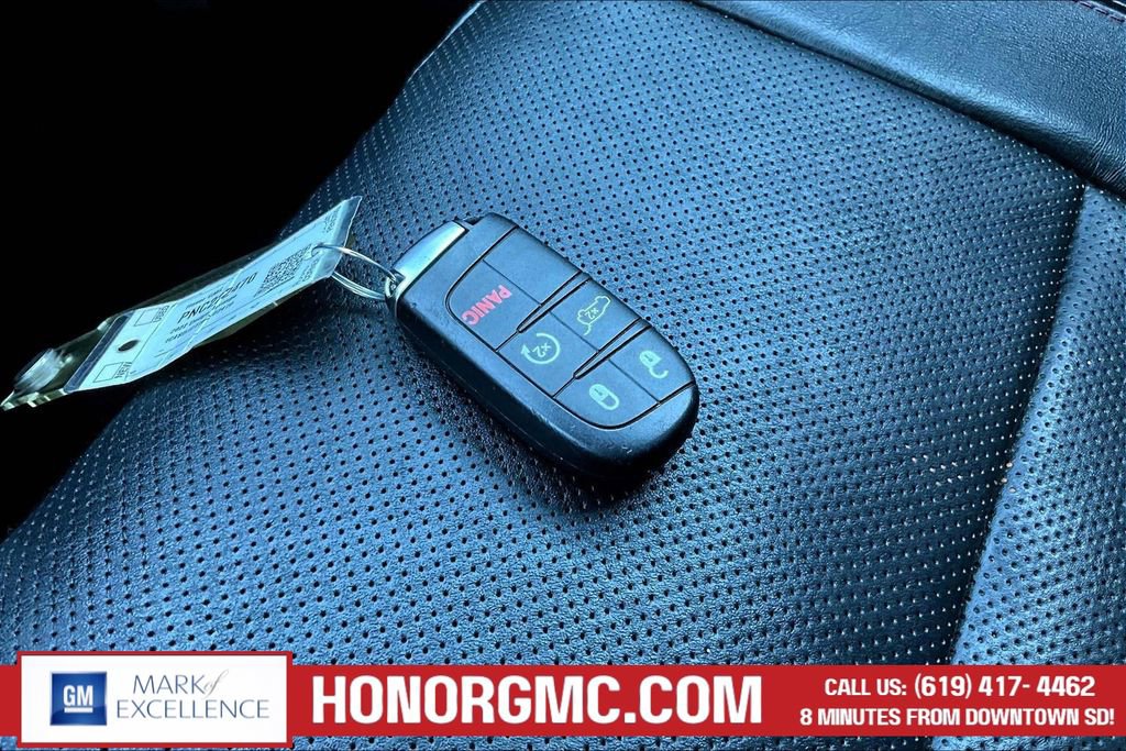 Used 2022 Dodge Durango R/T w/ Trailer Tow Group IV image 33