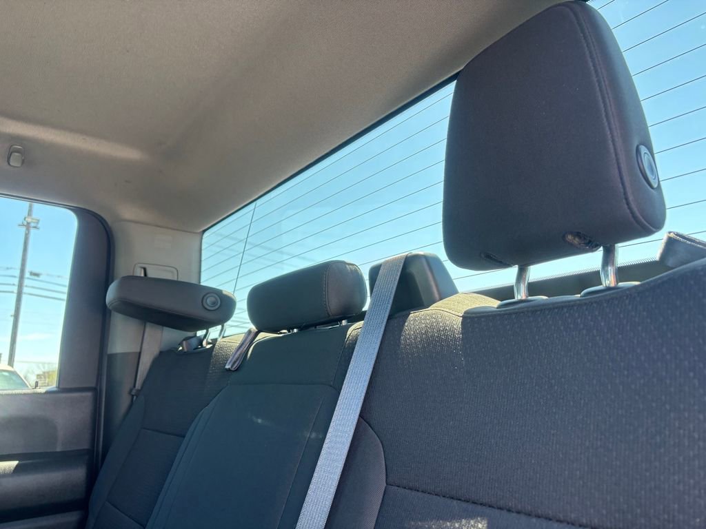 Used 2022 Chevrolet Silverado 2500 Custom w/ Custom Value Package image 24