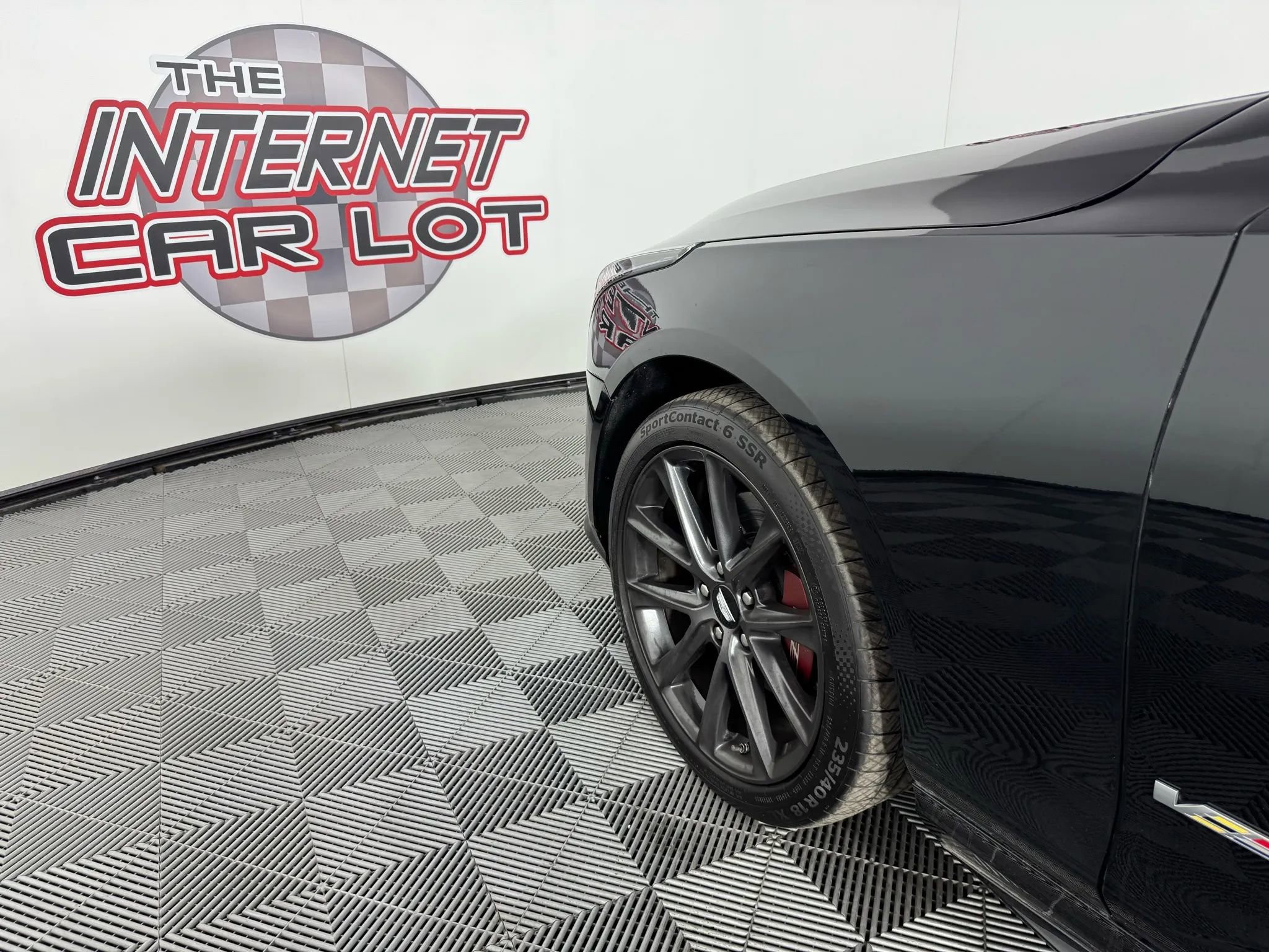 Used 2025 Cadillac CT4 V w/ Technology Package image 24