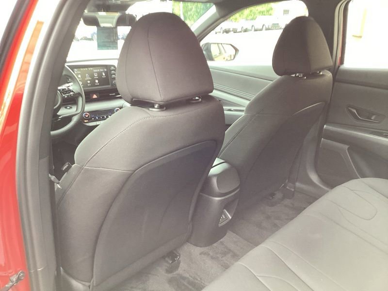 New 2025 Hyundai Elantra Sport FWD image 22