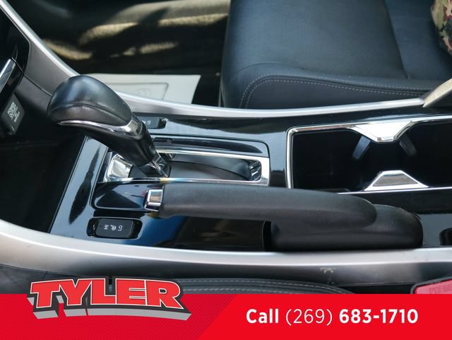 Used 2017 Honda Accord EX-L image 36