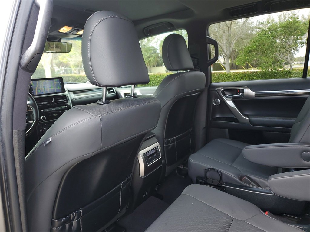 Used 2023 Lexus GX 460 Premium image 9