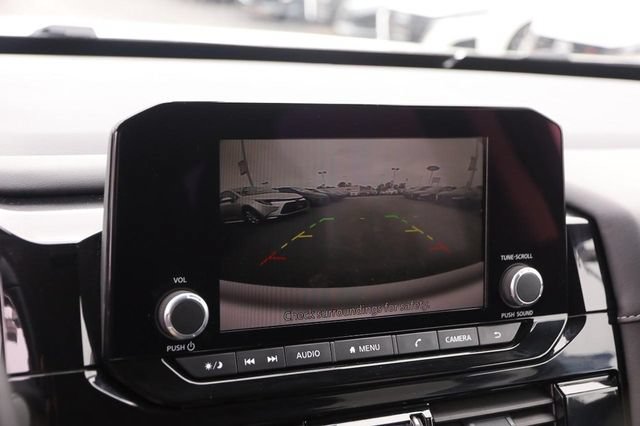 Certified 2025 Nissan Pathfinder SV AWD/4WD image 18