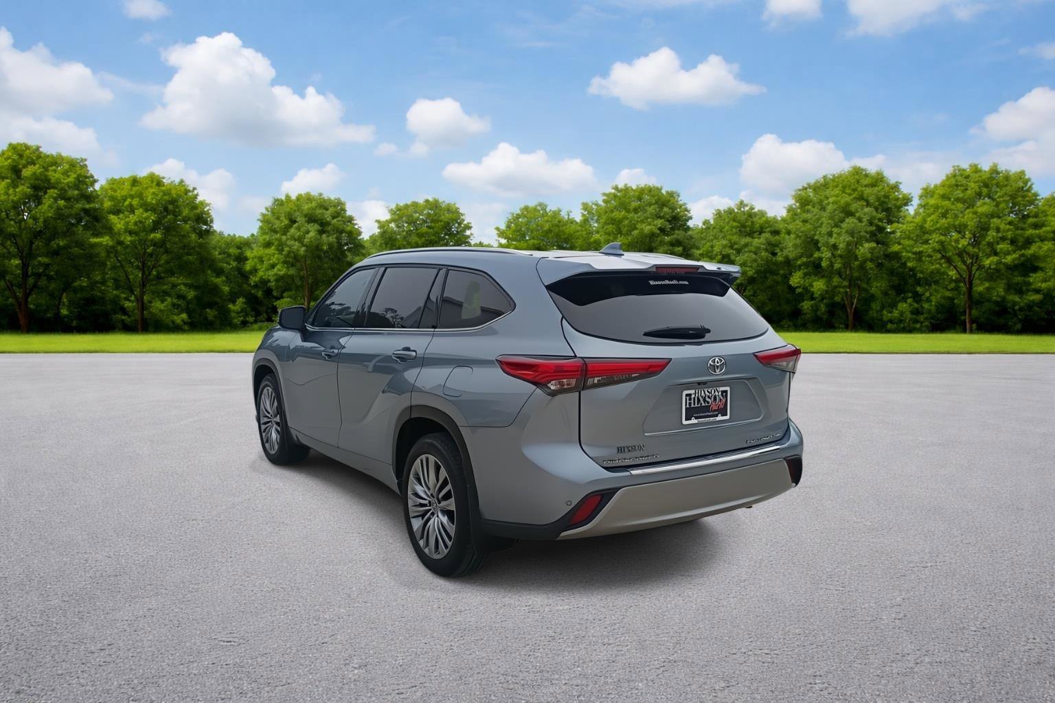 Used 2022 Toyota Highlander Platinum image 6