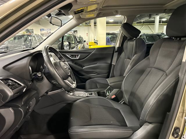 Used 2023 Subaru Forester Premium image 10