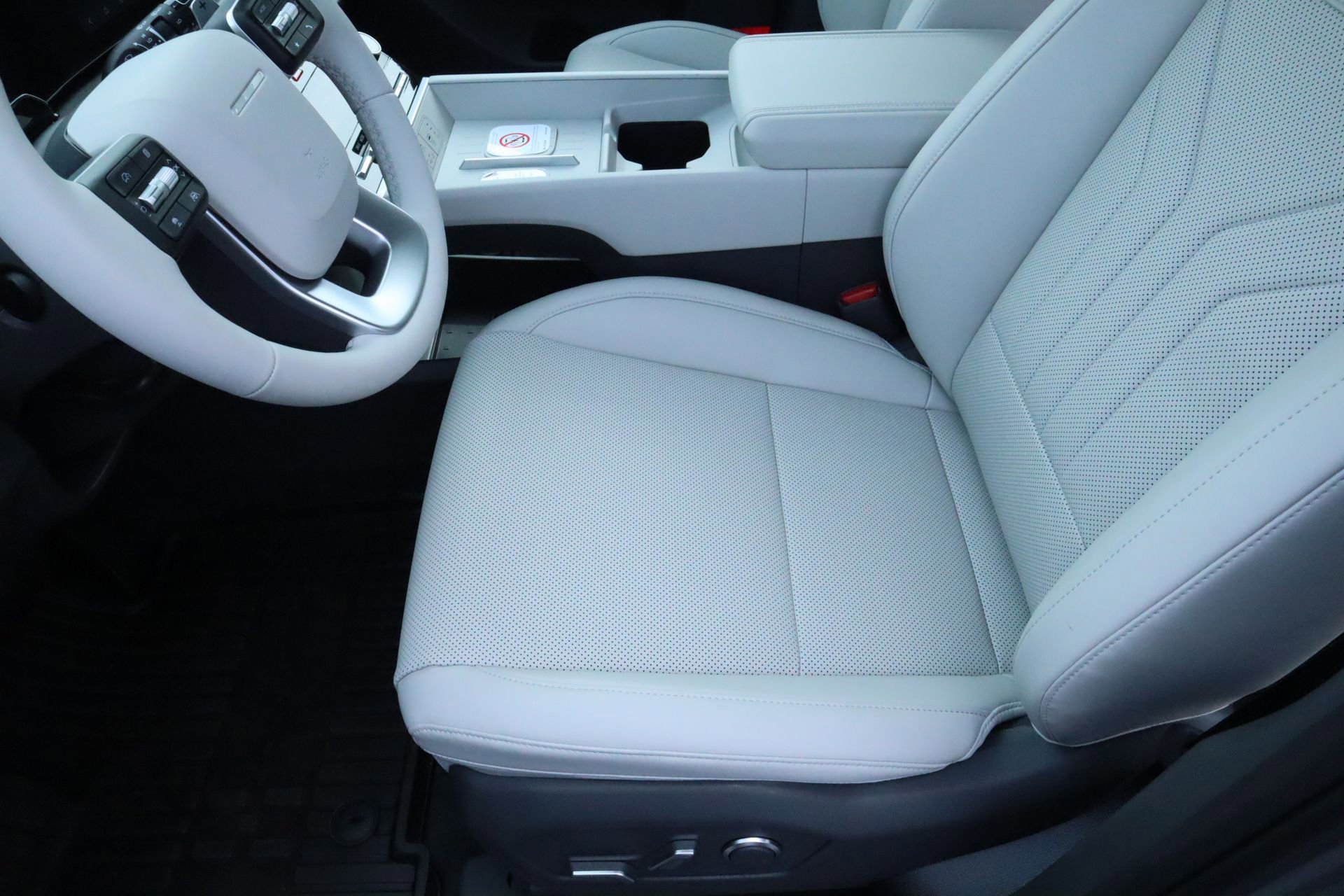 New 2026 Hyundai Santa Fe SEL image 16