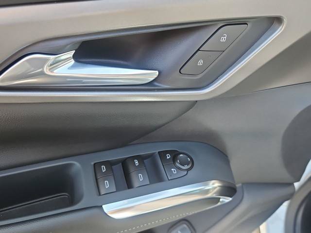 New 2027 Chevrolet Traverse LT w/ LPO, Cargo Package FWD image 23