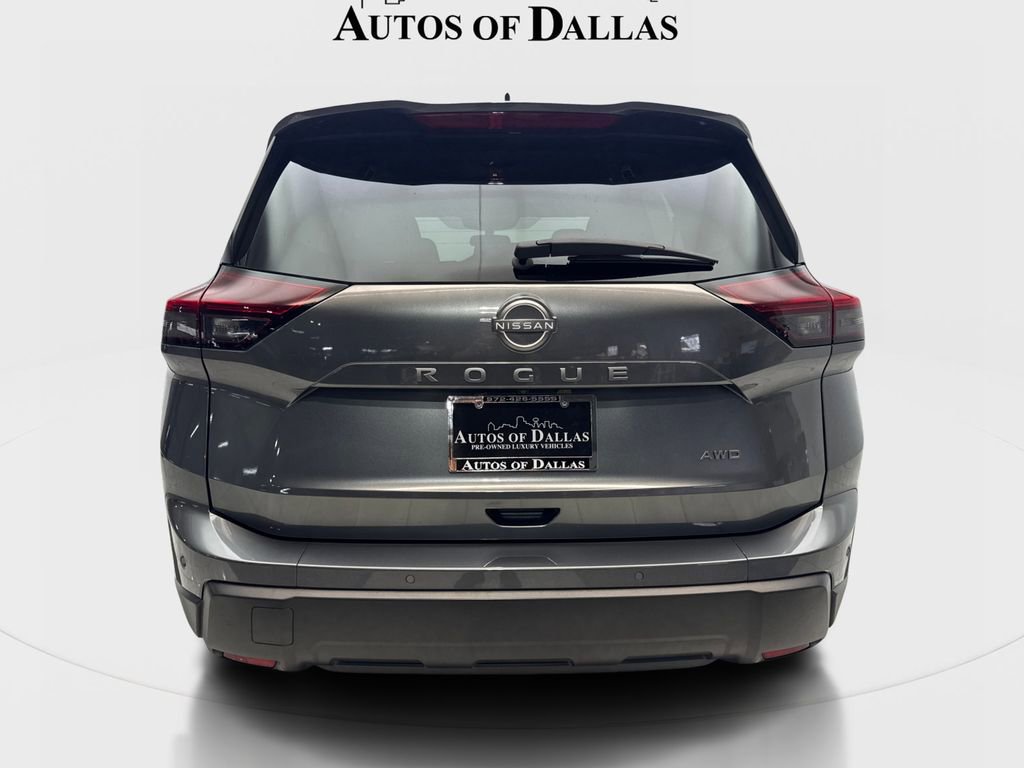 Used 2024 Nissan Rogue S AWD/4WD image 7