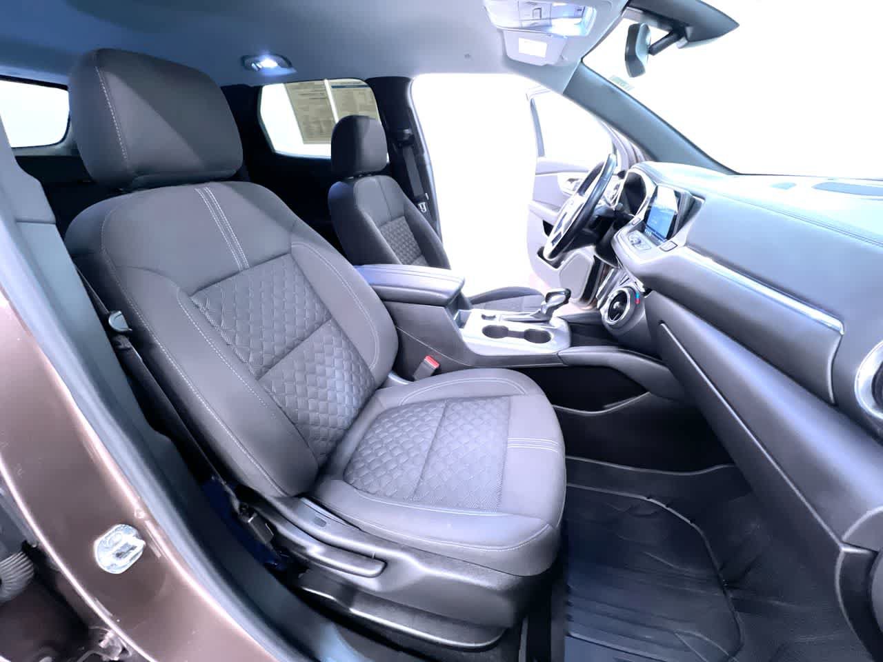 Used 2019 Chevrolet Blazer LT FWD image 35