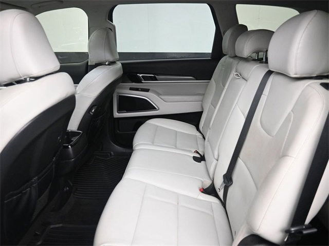 Used 2020 Kia Telluride S w/ S 8 Passenger Seating Package image 19