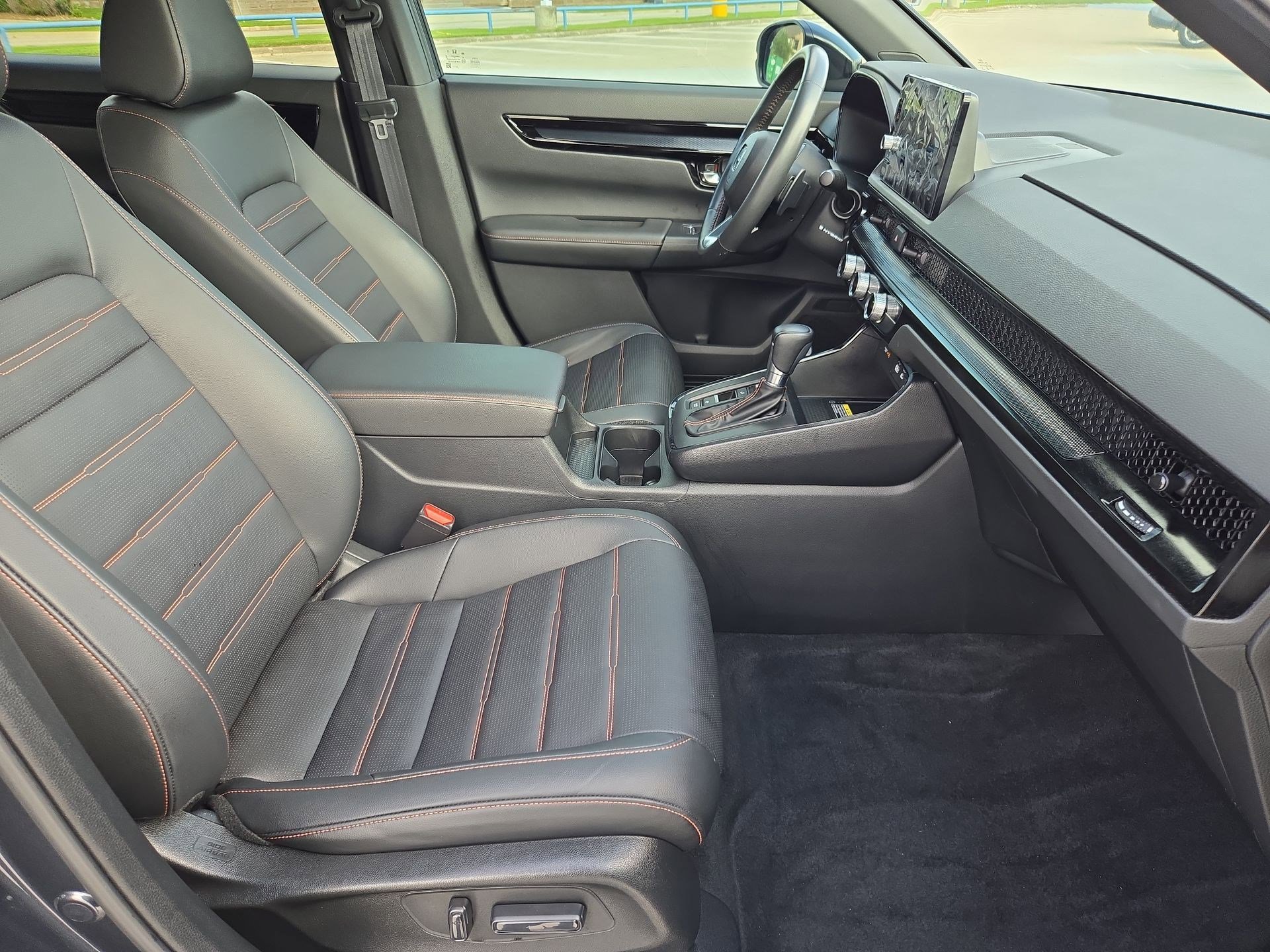 Used 2024 Honda CR-V Sport Touring image 32
