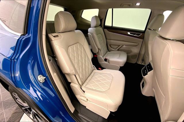Used 2025 Volkswagen Atlas SEL Premium R-Line AWD/4WD image 27