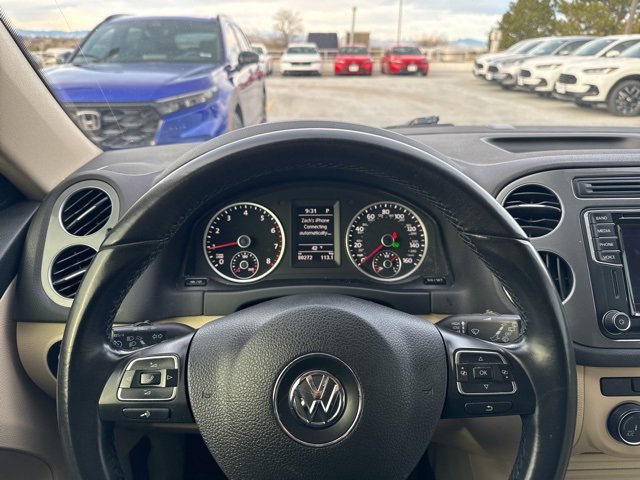 Used 2017 Volkswagen Tiguan S image 18