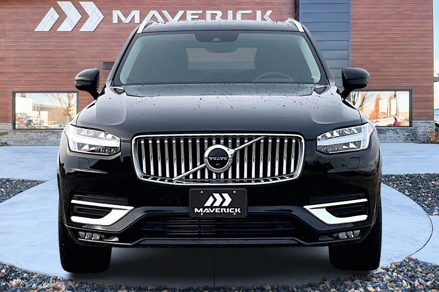 Used 2022 Volvo XC90 T6 Inscription w/ Climate Package image 2
