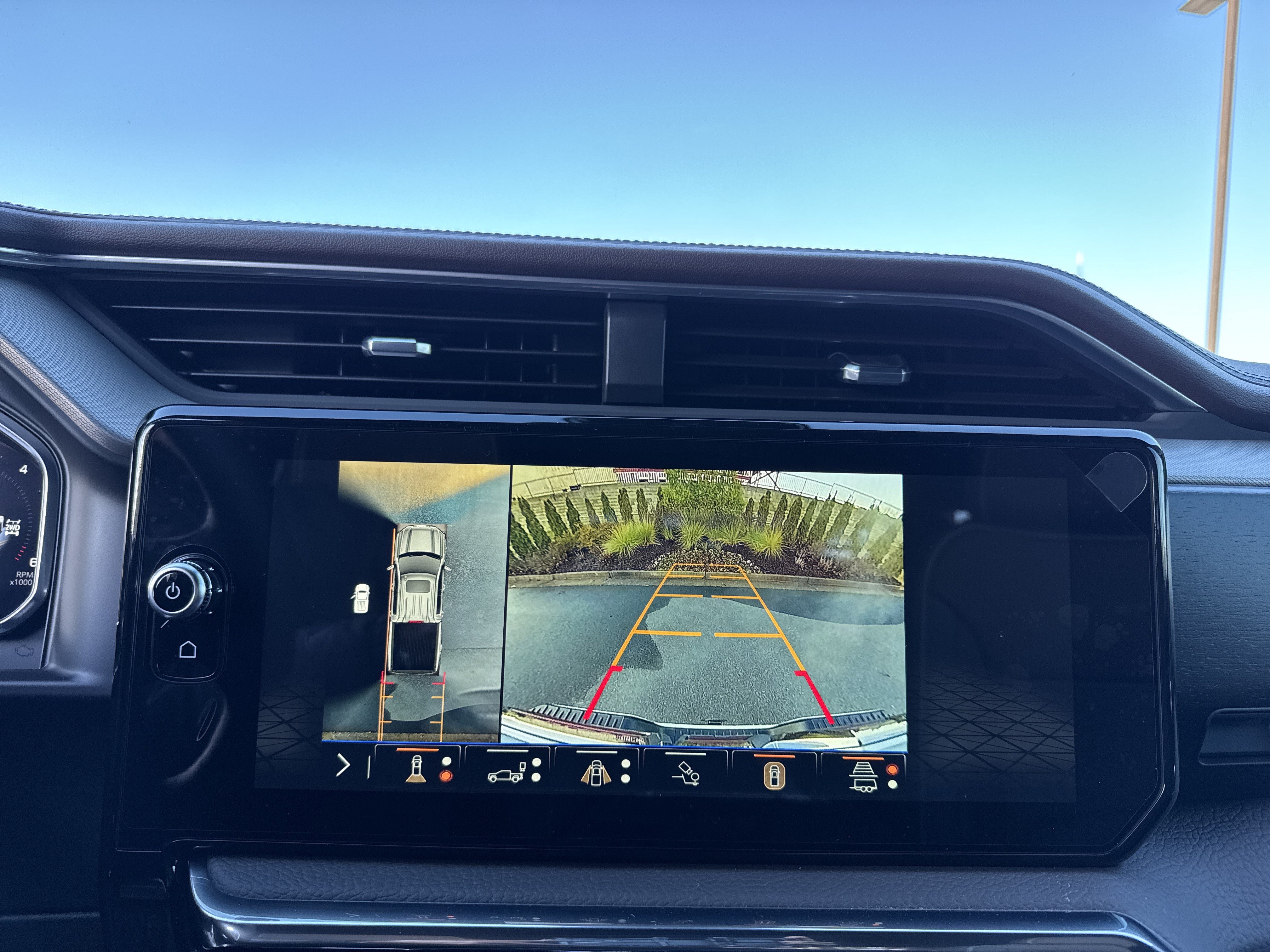 New 2026 GMC Sierra 1500 Denali AWD/4WD image 25