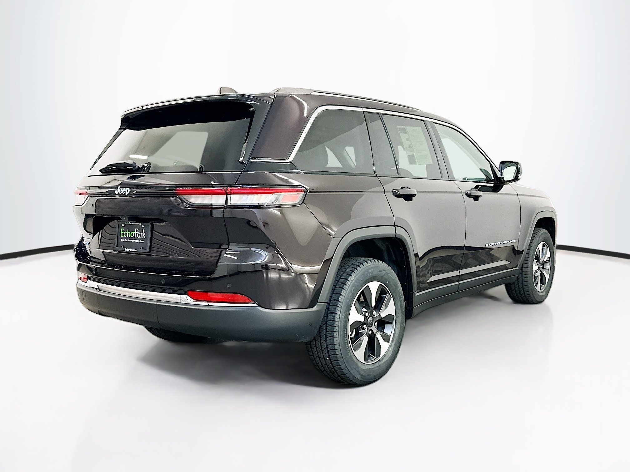 Used 2022 Jeep Grand Cherokee Limited 4xe AWD/4WD image 9