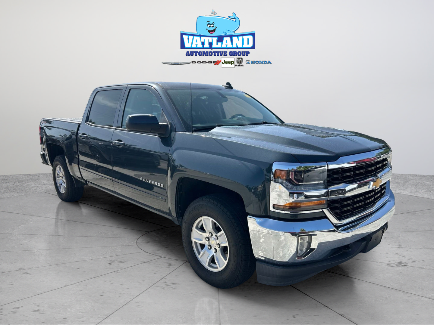 Used 2018 Chevrolet Silverado 1500 LT w/ All Star Edition AWD/4WD image 22