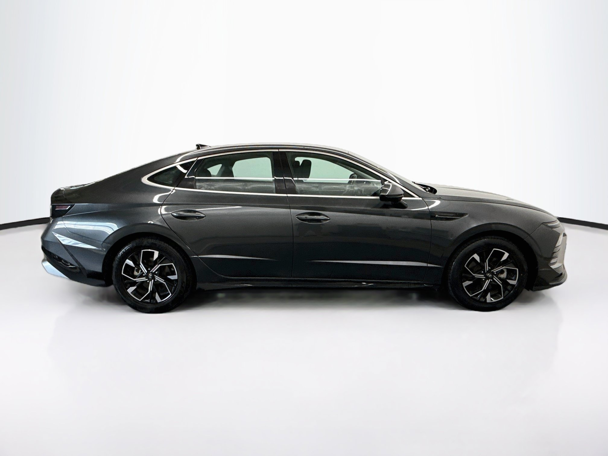 Used 2024 Hyundai Sonata SEL FWD image 10