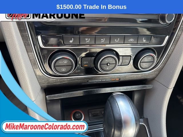 Used 2018 Volkswagen Passat 2.0T SE image 23